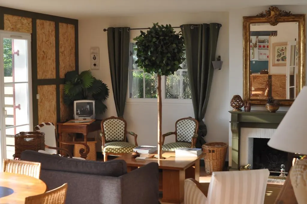Гостевой дом Maison D'Hotes Stella Maris Aux Ateliers De Piguet Карантек Франция